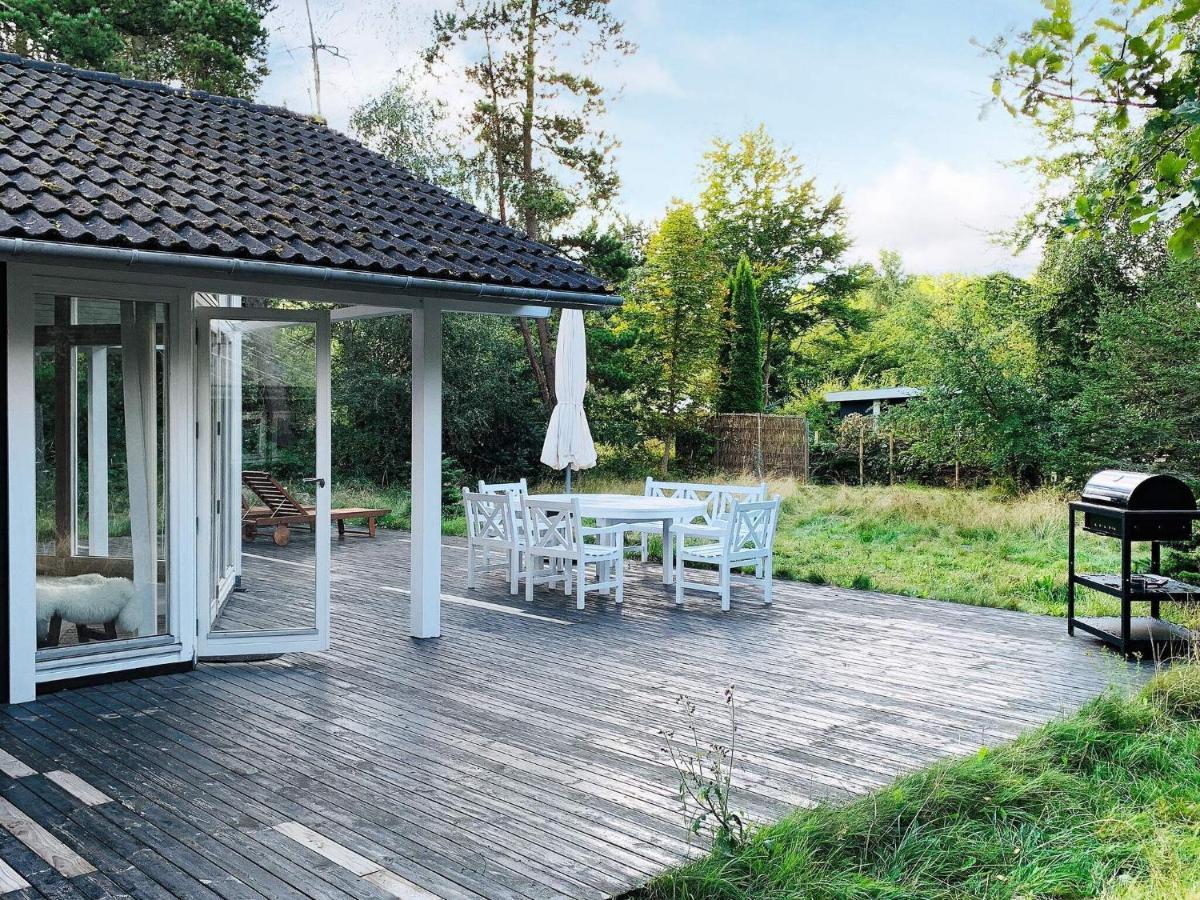 8 Person Holiday Home In Gedser Luaran gambar