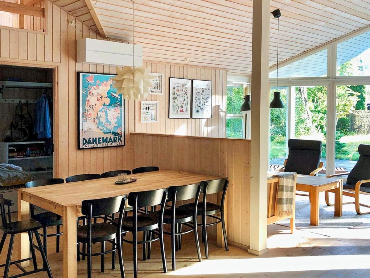 8 Person Holiday Home In Gedser Luaran gambar